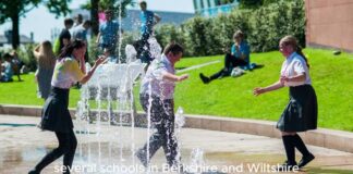 Hundreds of UK Schools Close as 40°C Heatwave Hits