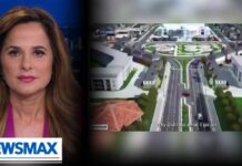 Lidia Curanaj reveals the mega mosques popping up across the U.S.